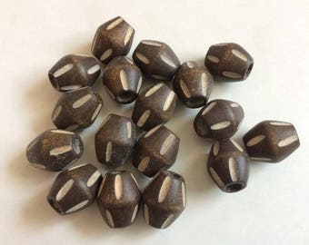 12Pcs  17X15mm  brown wood beads carved by hand  (NW343)