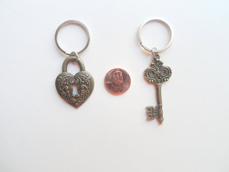 Bronze Key & Lock Keychain Set Couples Keychains 8th Year Etsy