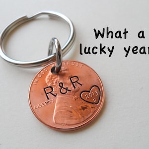 Personalized Penny Keychain, Couples Keychain, Lucky Penny, Anniversary Gift, Husband Wife Key Chain, Boyfriend Girlfriend Gift, Customized Bild 2