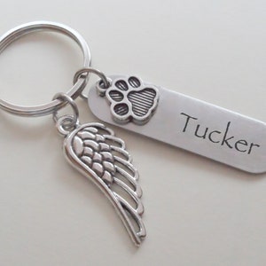 Paw Print Keychain, Remembrance Keychain with Wing, Dog Name Keychain, Pet Memorial Keychain, Custom Engraved Name, Customized Keychain Gift