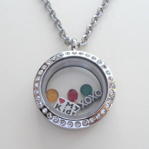 Floating Charm Locket Necklace, Birthstones Necklace, Mothers Necklace, Grandma Necklace, Memorial Gift, Personalized Steel Necklace Gift Medium CrystalCircle