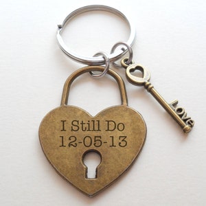 Custom Engraved Bronze Heart Lock & Key Keychain, Couples Keychain, Husband Wife, Girlfriend Boyfriend Gift, 8 Year 19 Year Anniversary Gift