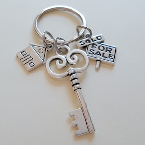Sold House & Key Charm Keychain, Realtor Keychain, First Home Gift Keychain, New Home Keychain Gift