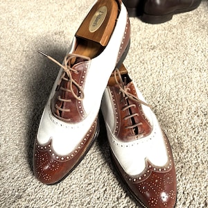 Vintage 40s Nunn Bush Brown White Wingtip Spectator Shoes  display picture 2