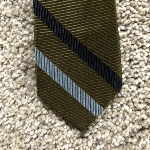 Vintage 60s Higbee Green Blue Black Stripe Patterned Skinny Tie