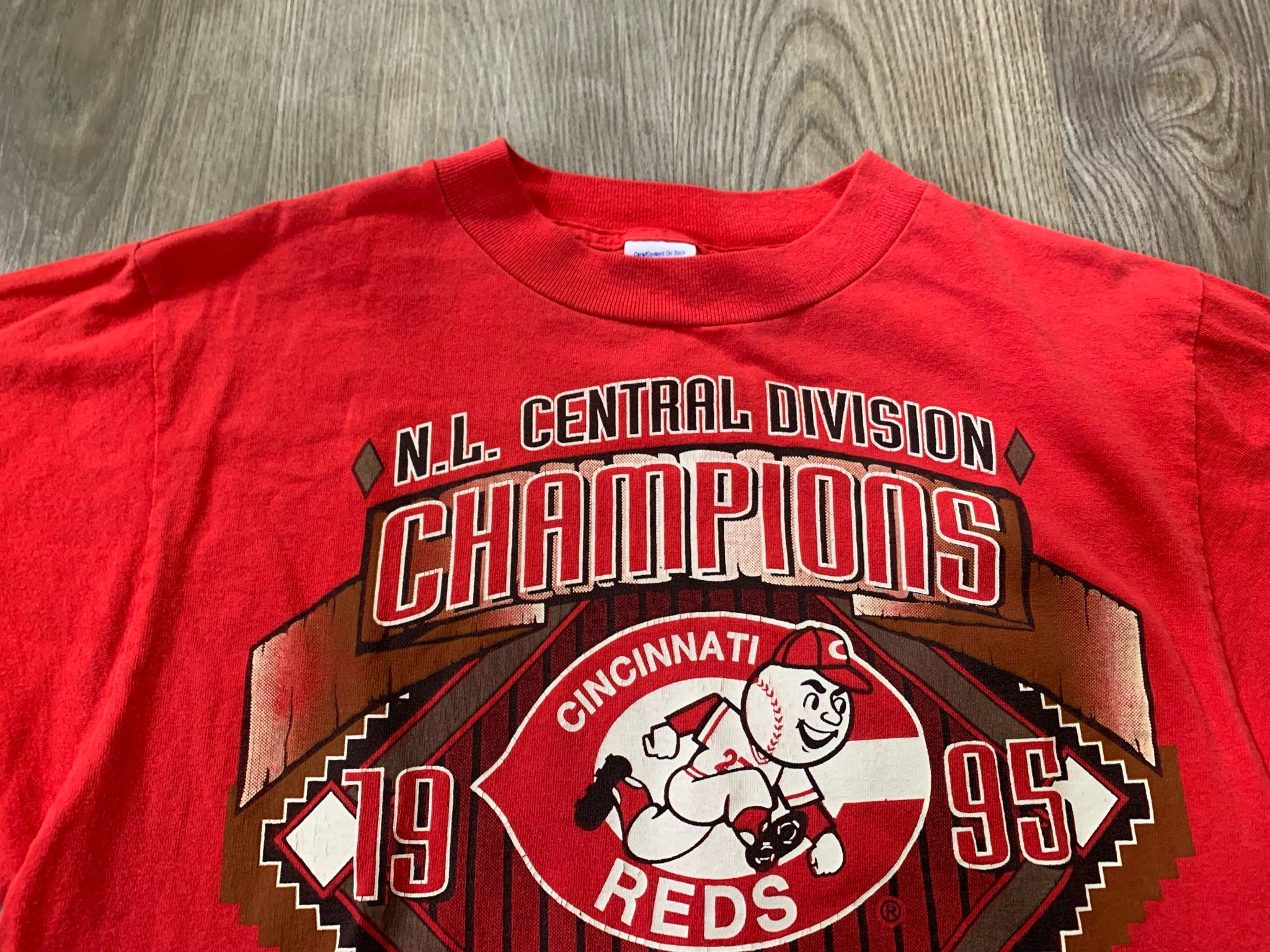 Vintage 90s Logo 7 Cincinnati Reds N.L. Central Champs T Shirt 
