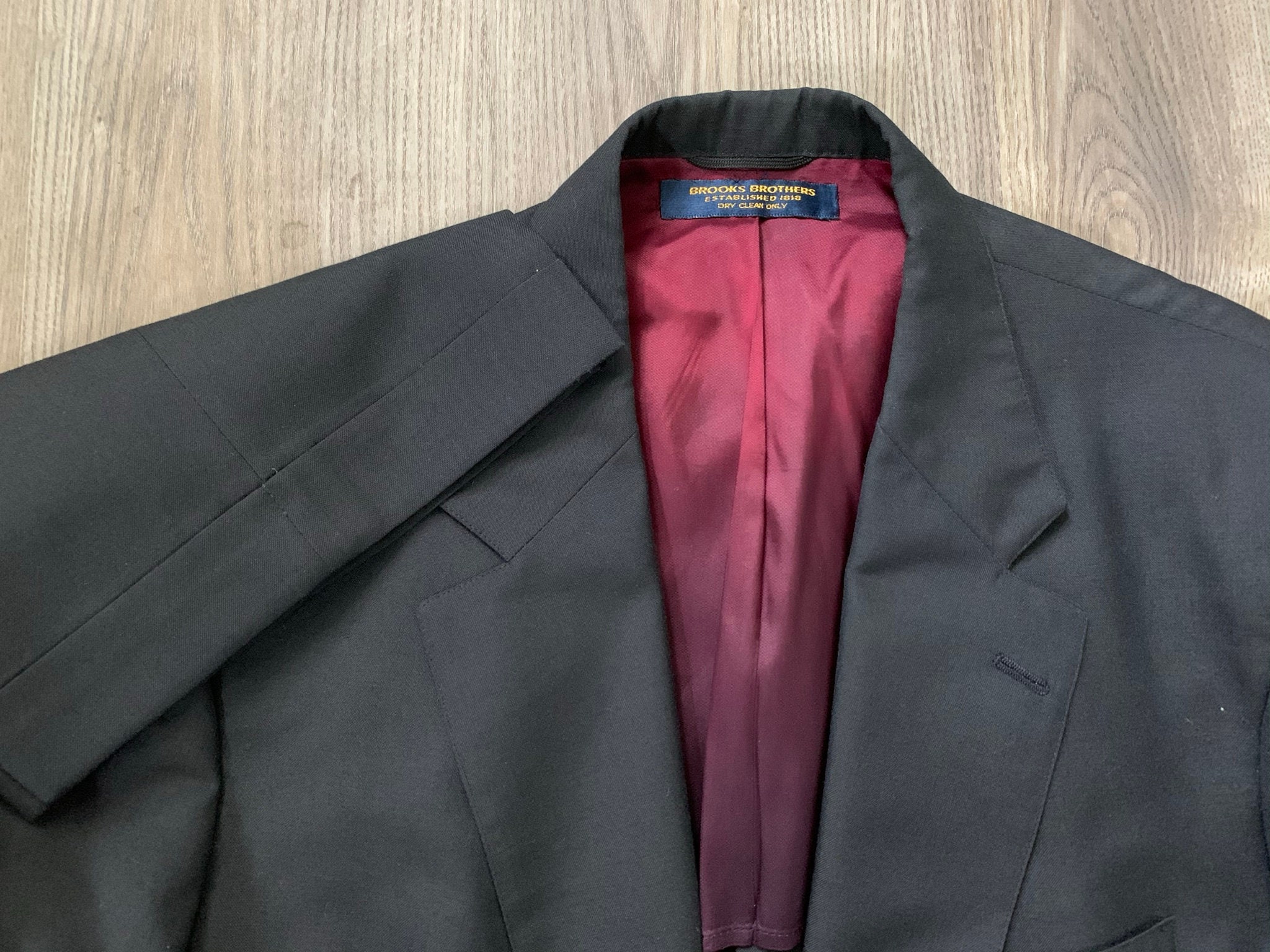Vintage 80s Brooks Brothers Dark Blue Lightweight Suit 46L