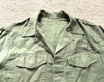 Vintage 60s P56 Military Utility Shirt Medium