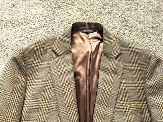 Newer Vintage Brooks Brothers 1818 Madison Tan Blue Plaid Sport