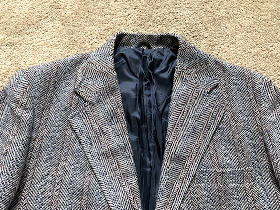 70s Vintage　Herringbone Tweed Coat 42 1970s Mens Winter Coat Black White Herringbone Wool Tweed Plush