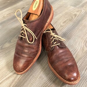 allen edmonds oak street