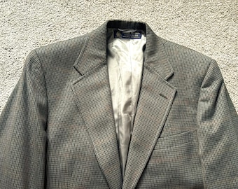 Reserved Vintage 70s Brooks Brothers Khaki Wash N Wear Sack Suit 3
