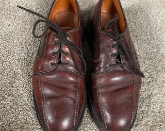 Vintage Allen Edmonds Mapleton Bicycle Toe Shoes 8EEE - Etsy display picture 1