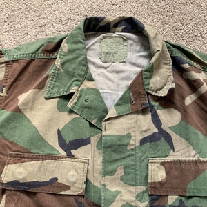 Vintage 80s Military Woodland Camo Jacket Small Regular