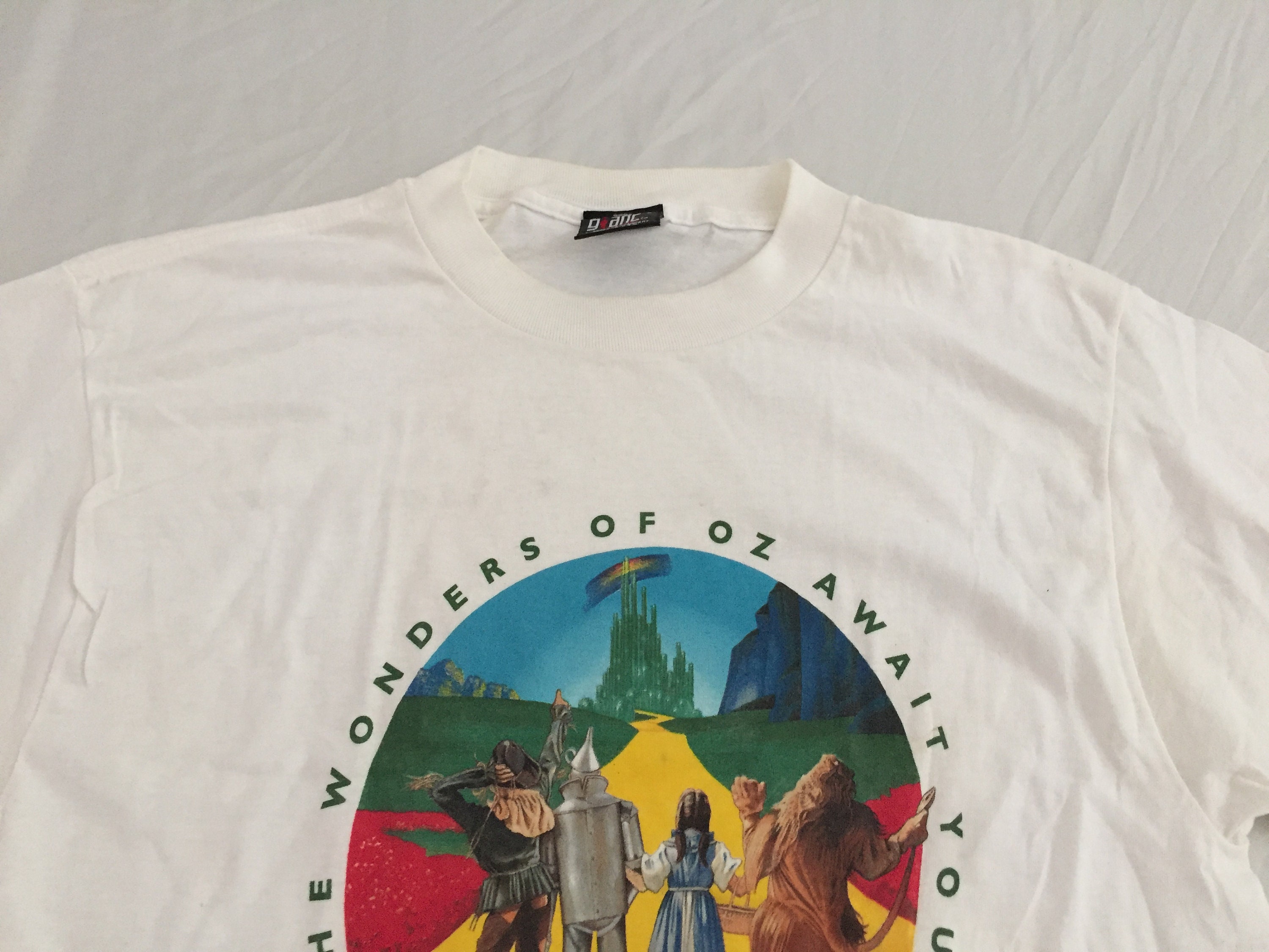 Vintage 90s Giant Wizard of Oz T Shirt Large - Etsy Singapore