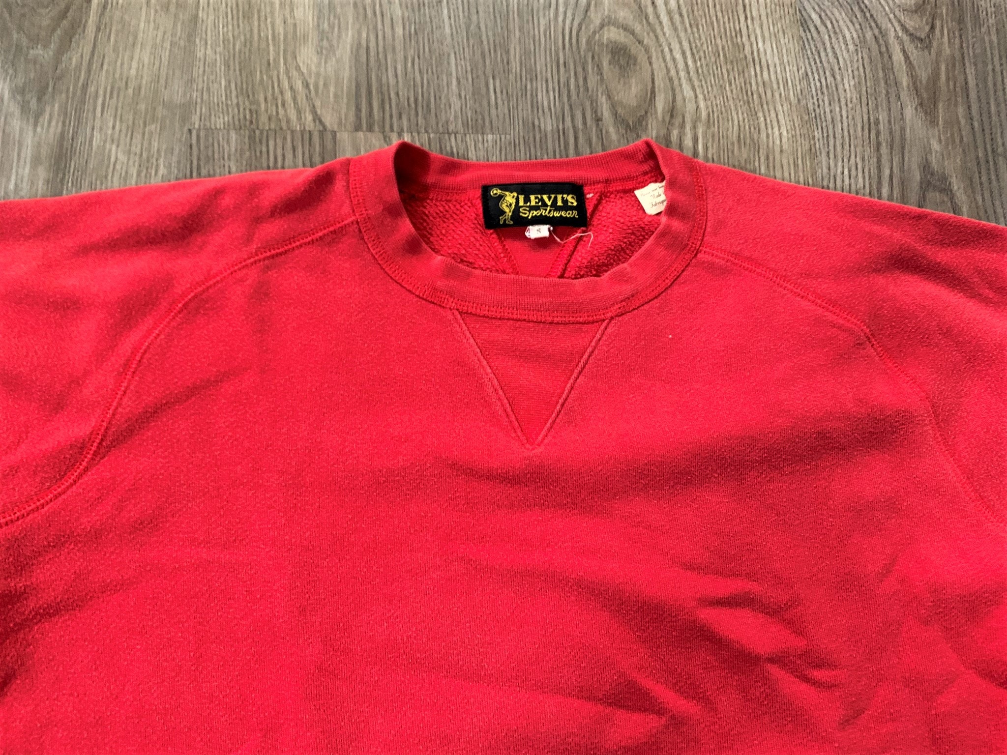 Levis Vintage Clothing Red Crewneck 