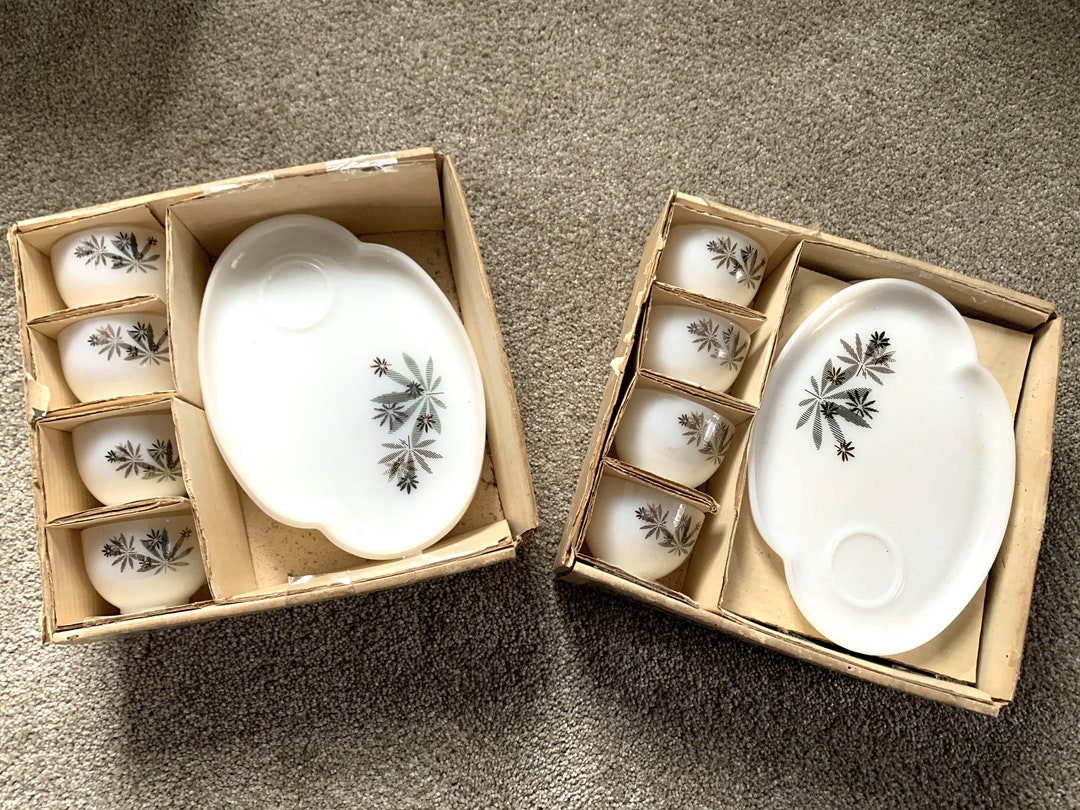 Vintage 50s Federal Patio Snack Set Milk Glass Floral Pattern Etsy