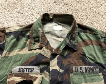 Vintage 80s Military Woodland Camo Jacket Medium