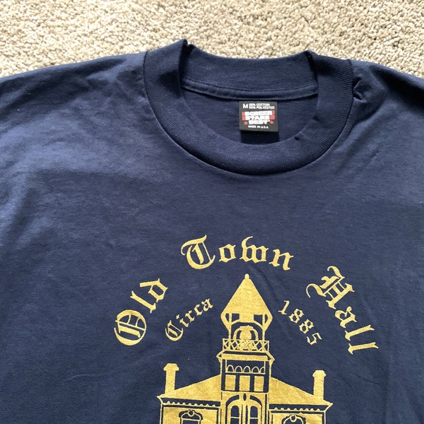 Vintage 90s Screen Stars Best Genoa Ohio Old Town Hall T Shirt Medium