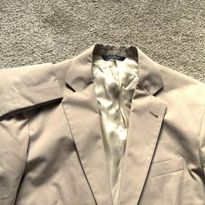 Newer Vintage Brooks Brothers Khaki Suit 1818 Madison 40R, 34x30
