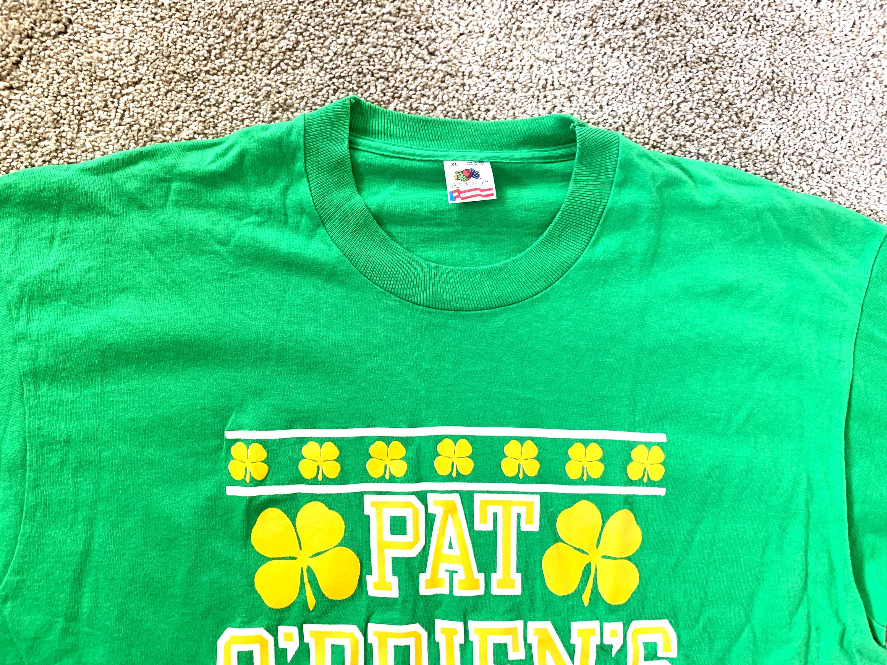 Customized Boston Bruins Shamrock Kits Hockey Celebrate St Patrick's Day  Unisex Tshirt
