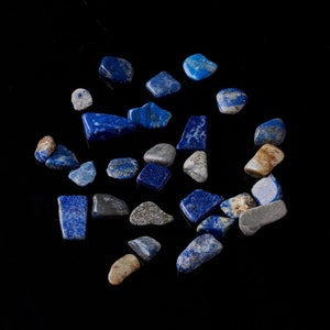 X  Natural Lapis Lazuli Chip Beads Undrilled 2 plus pounds  YT4