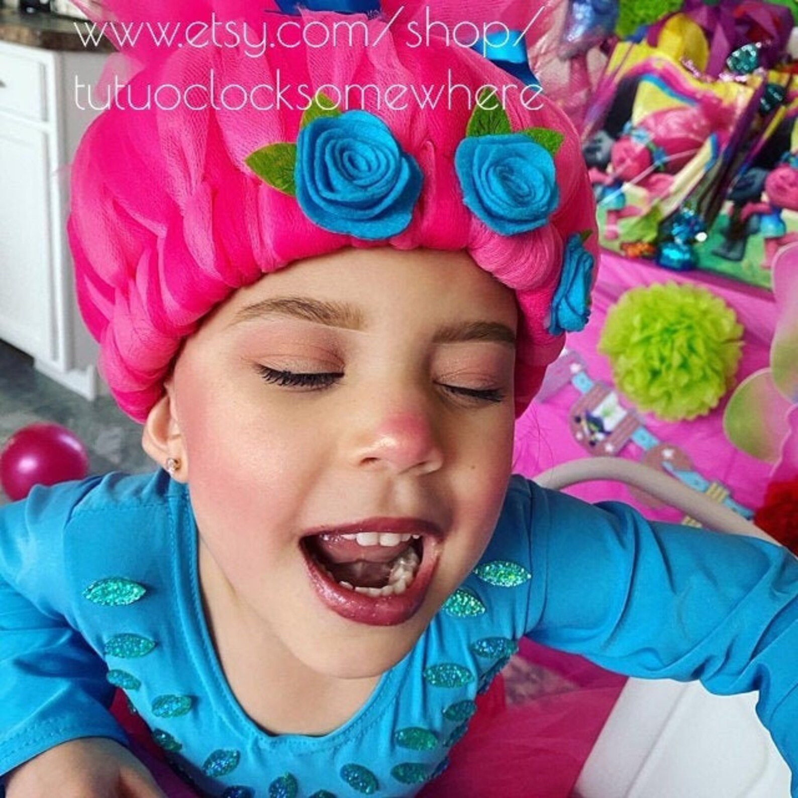 Princess Poppy Quits Drag? - 2m2v07p
