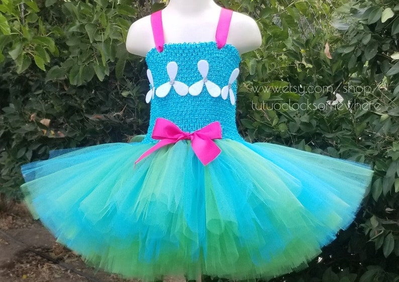 princess poppy outfit