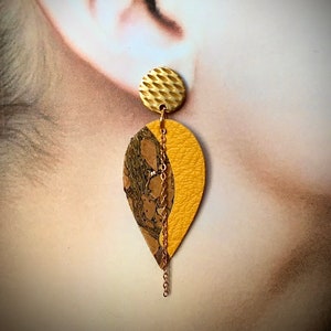 Leather and cork "leaf" earrings