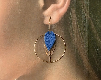 Golden hoop earrings, leather leaf and cork