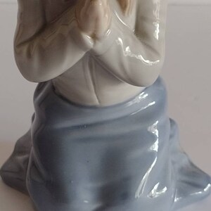 Vintage 1985 NAO by Lladro Porcelain Figurine Guide Me 61G Praying Young Girl 6 image 9