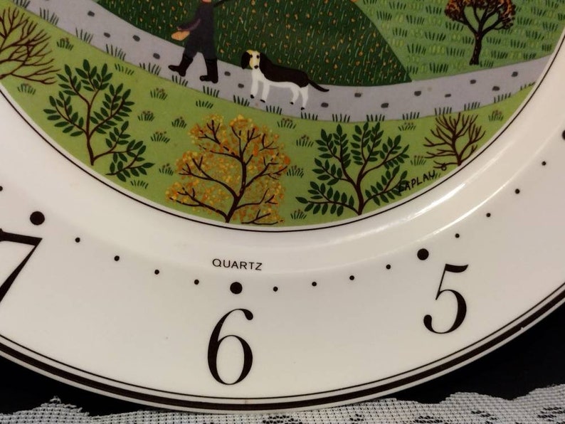 Vintage Villeroy & Boch Naif Porcelain Wall Clock Plate Hubter and Dog Laplau Luxembourg 11 image 4