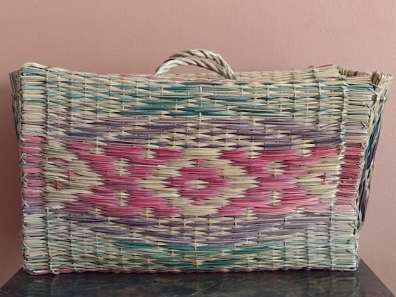 Vintage Handmade Unbranded Woven Straw Basket Sum… - image 1