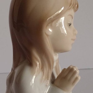 Vintage 1985 NAO by Lladro Porcelain Figurine Guide Me 61G Praying Young Girl 6 image 10