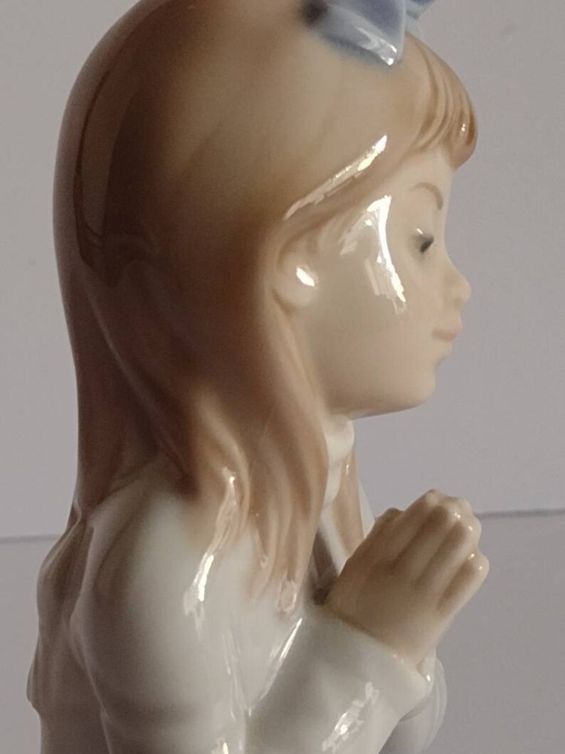 Vintage 1985 NAO by Lladro Porcelain Figurine Guide Me 61G Praying Young Girl 6 image 10