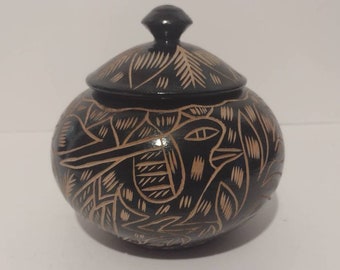 Indigenous Hand Carved & Painted Wood Painted Bird Floral Bowl Container Box Stash Box 6"