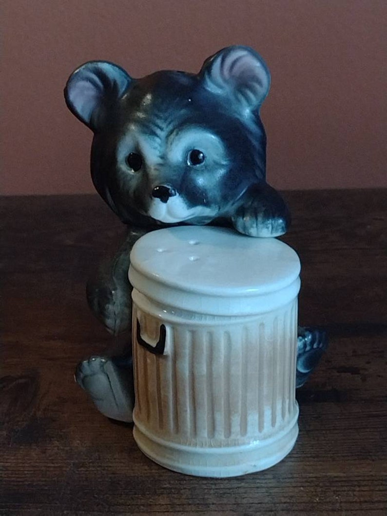 Vintage 1970s Fairway Japan Ceramic Bear Cub Trashcan Salt Pepper Shaker Set 4 image 2