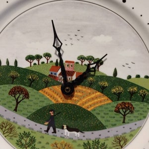 Vintage Villeroy & Boch Naif Porcelain Wall Clock Plate Hubter and Dog Laplau Luxembourg 11 image 2