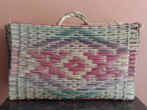 Vintage Handmade Unbranded Woven Straw Basket Sum… - image 4