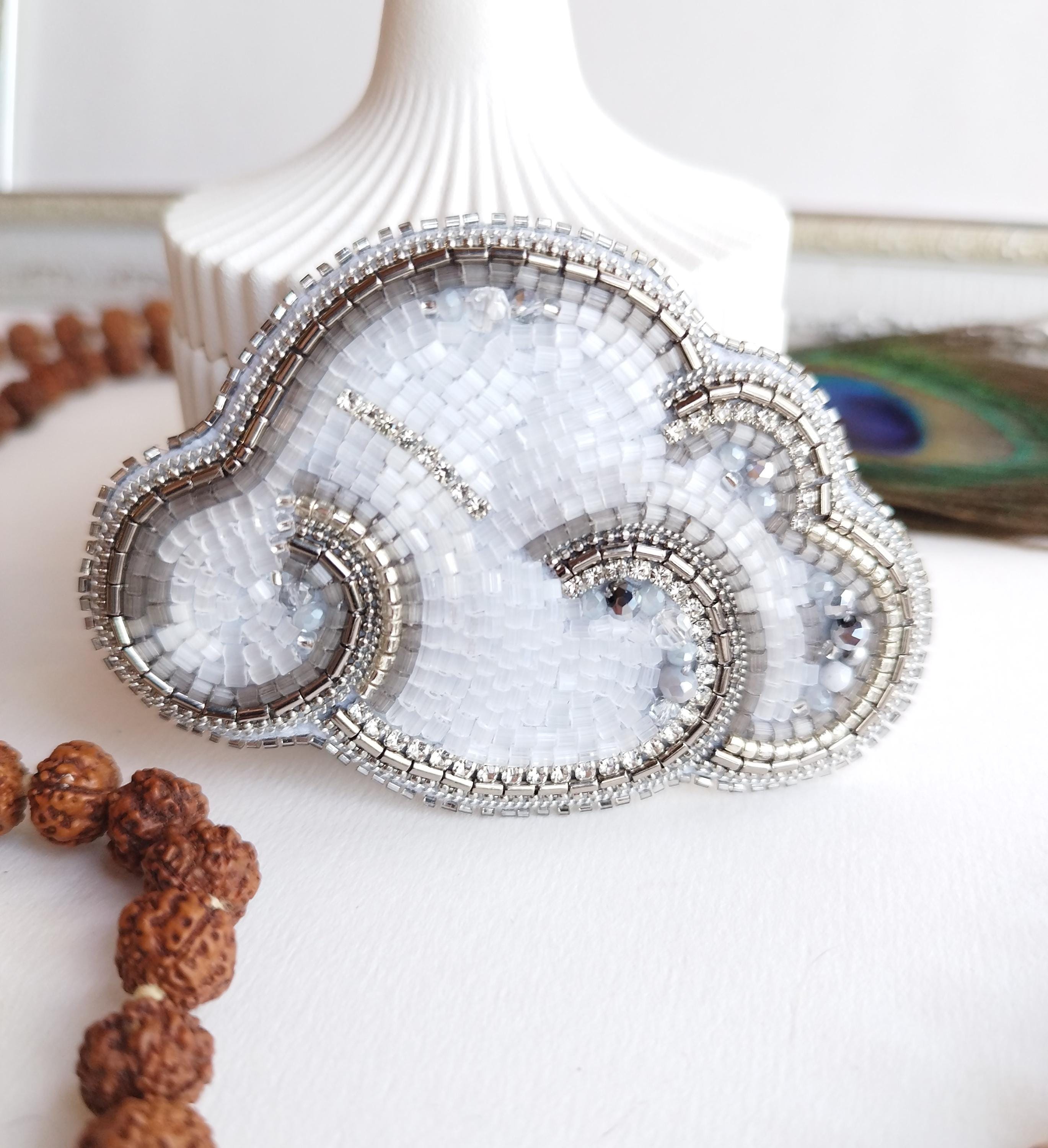 Bejawuo Beaded Brooch Cloud Brooch Gray Cloud Brooch Bead Embroidery Brooch Beaded Embroidery Seed Bead Embroidery Brooch Brooch for Coat