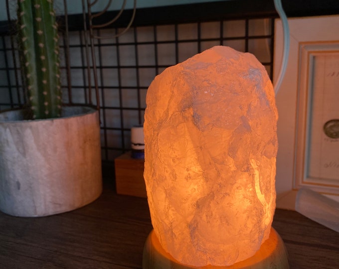 Featured listing image: Rose Quartz Lamp