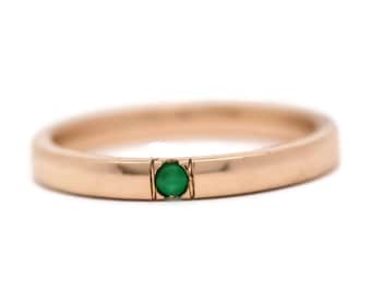 Smaragd Ring, Smaragd Ehering. Rose gold Smaragd Ring. Ehering. Zierliche Smaragd Ring.