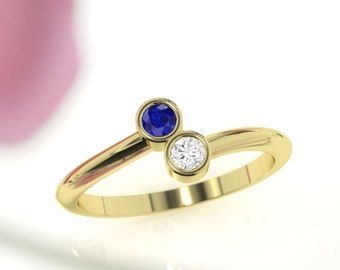 Sapphire and diamond ring. Sapphire engagement ring. Diamond ring. Available in 14K / 18K rose, white or yellow gold. Also in platinum.