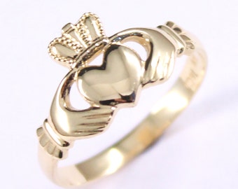 Claddagh ring. Handcrafted in Ireland. Engagement ring. Wedding ring. Irish ring. Available in silver or gold or platinum.