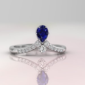 Engagement ring. Diamond ring. Sapphire ring. Sapphire engagement ring, Vintage style engagement ring.