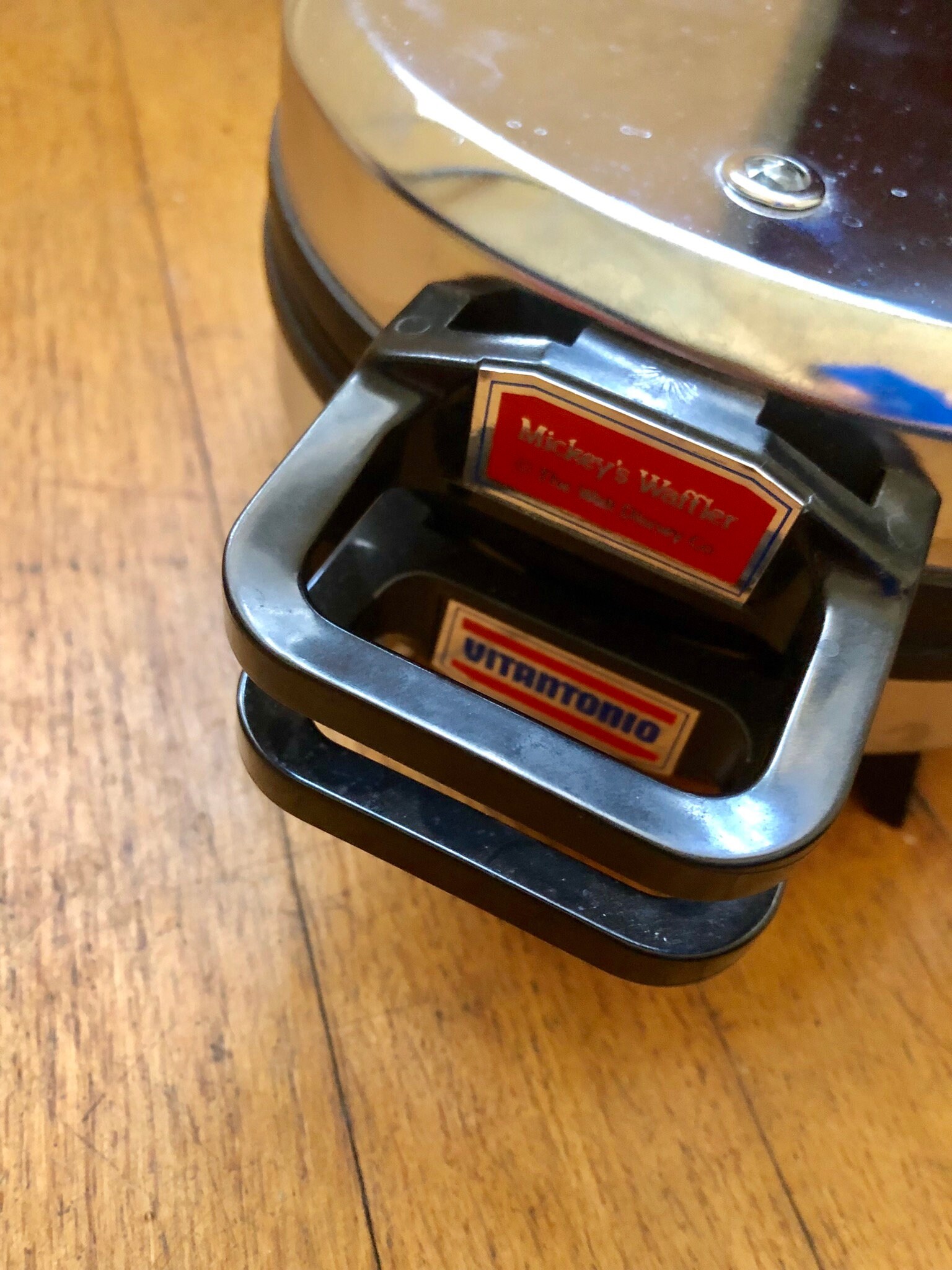 Vintage Vitantonio Mickeys Waffler waffle maker Etsy