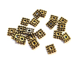 Daisy Spacer 20 pieces square flat color bronze #S673