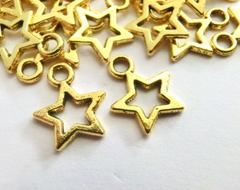 50 Star Pendentif Charmes 12 x 10 mm Couleur Or Begging Pendentif #S145