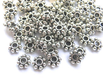 Daisy Spacer 6mm Metallperlen Farbe antiksilber Stern Blume Zwischenperlen flach rund #S079