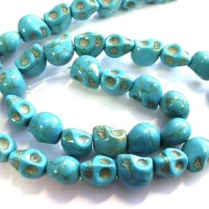 Skull Color turquoise 10 x 8 mm Stone Beads 1 Strand Skull Skull to thread image 2